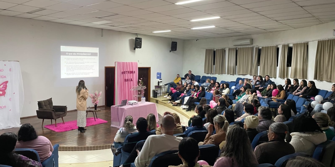 Evento do Outubro Rosa reúne grande número de mulheres em Bocaina do Sul