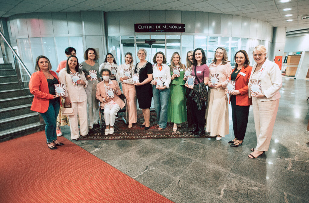 Obra “Mulheres que Inspiram” celebra trajetórias de superação e protagonismo feminino