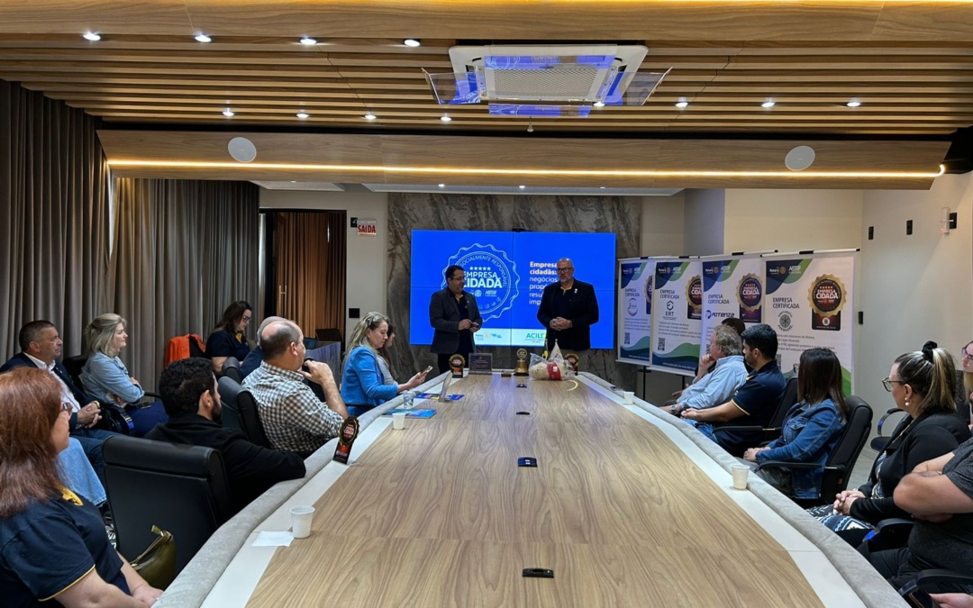 Rotary Club de Lages Alvorada celebra manhã de propósito e transformação na ACIL com entrega de certificações a Empresas Cidadãs