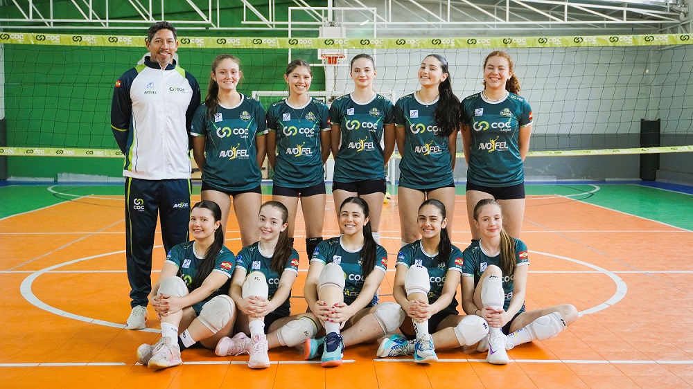 Equipe de voleibol da Avofel/Colégio COC de Lages representará o Brasil em competição na China