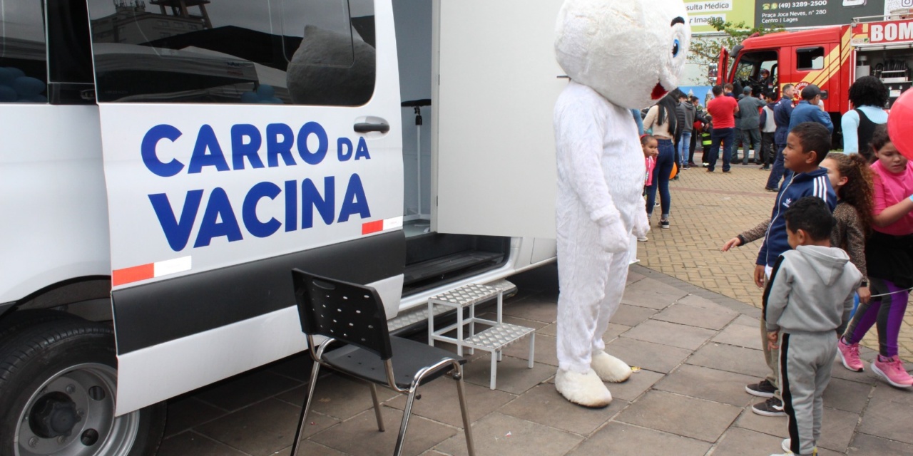 Carro da Vacina, Castramóvel e serviços municipais chegam ao bairro Várzea na terça-feira