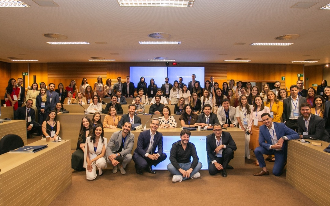 Dermatologista de Florianópolis participa do maior encontro de ciência capilar do Brasil