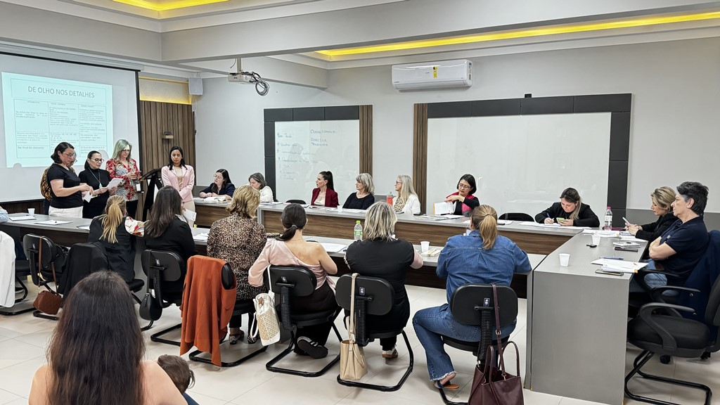 Empreendedoras da ACIL aperfeiçoam comunicação em workshop de oratória com apoio do projeto PAN 2025