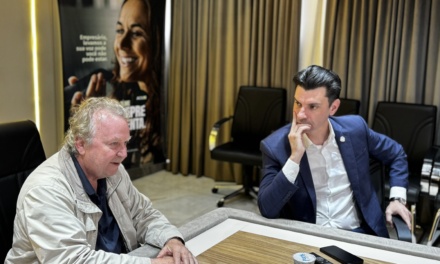 Delegado-Geral da Polícia Civil apresenta resultados e avanços da corporação em reunião realizada na ACIL