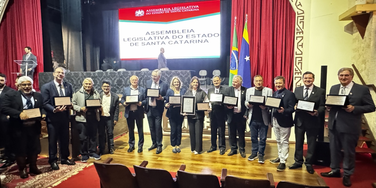 ACIL é homenageada em Sessão Solene da ALESC pelos 259 anos de Lages