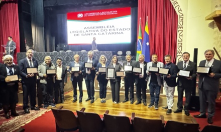 ACIL é homenageada em Sessão Solene da ALESC pelos 259 anos de Lages