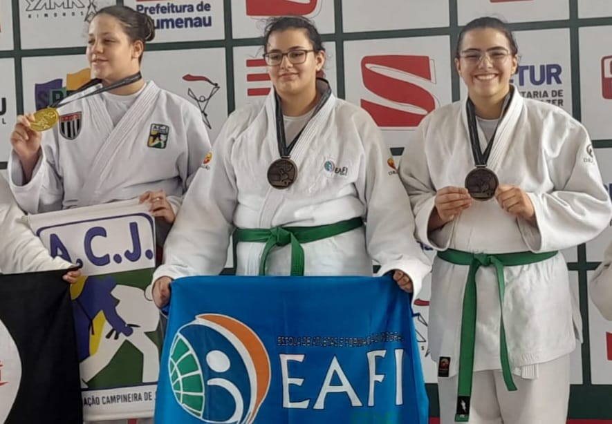 Judoca lageana conquista bronze no Meeting Interestadual Interclubes