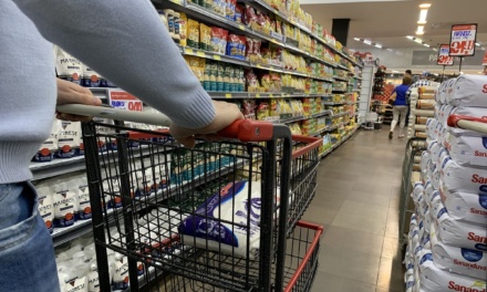 Pesquisa do Procon para cesta básica em novembro apresenta variações significativas nos preços praticados pelos supermercados da cidade