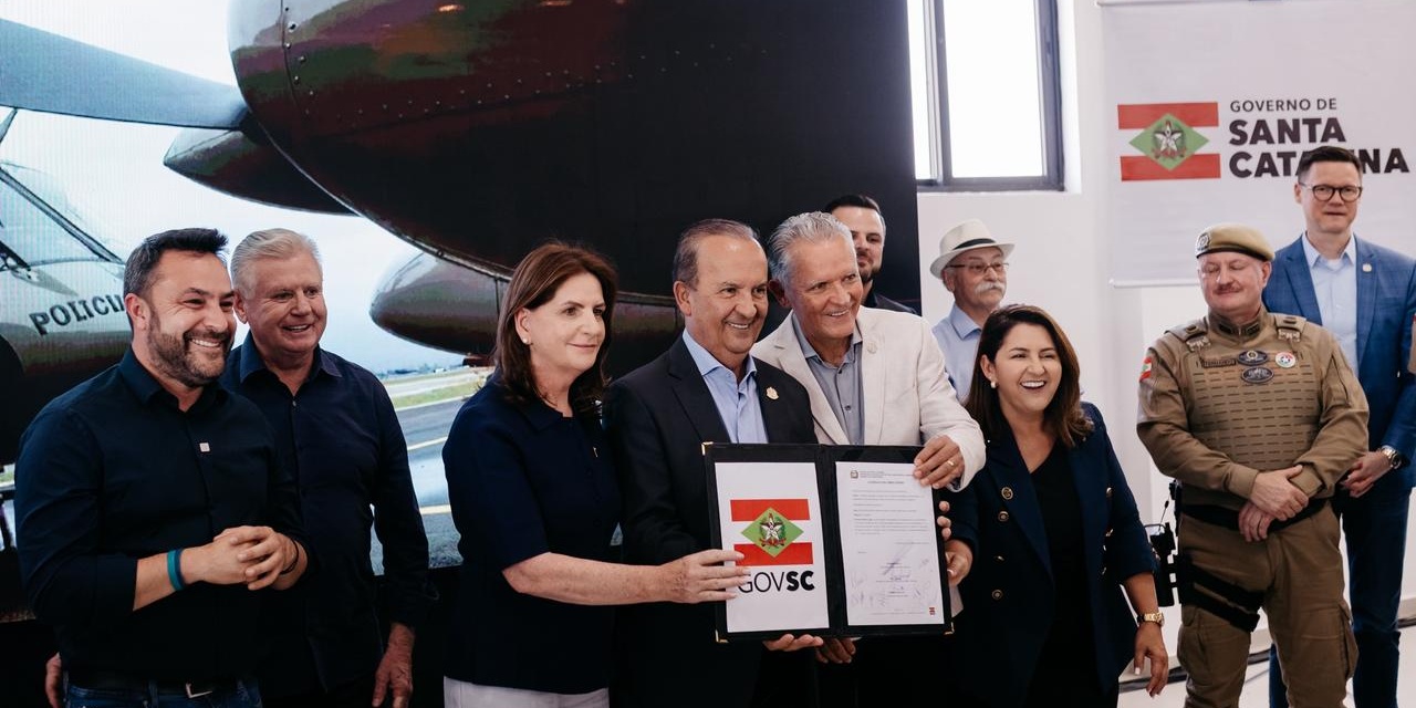 Prefeita Carmen Zanotto e governador Jorginho Mello anunciam construção de novo hangar no Aeroporto de Lages