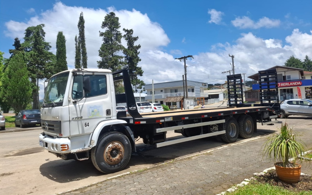 Prefeitura de Bocaina do Sul reforça frota para transporte de máquinas com recursos próprios
