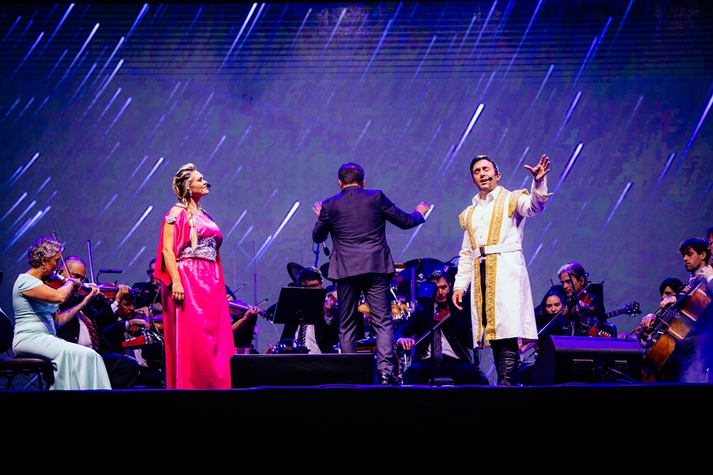 Camerata Florianópolis embala o Natal FelizCidade com clássicos da Disney na noite desta quinta-feira