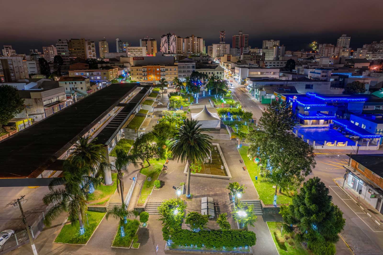 Natal FelizCidade ilumina Lages e encanta moradores e turistas