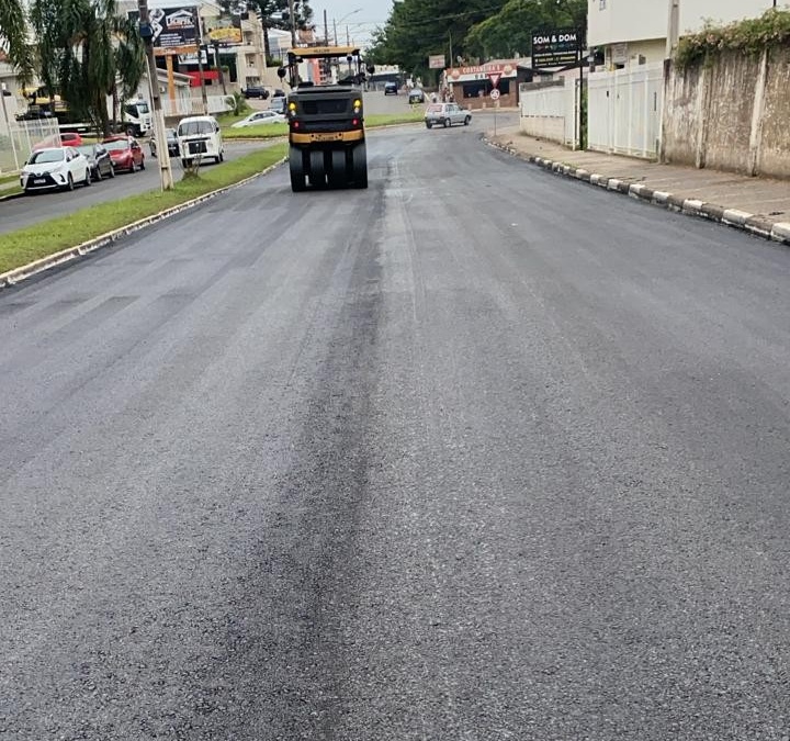 Secretaria de Obras e Infraestrutura conclui primeiro trecho de fresagem e recapeamento na avenida Castelo Branco