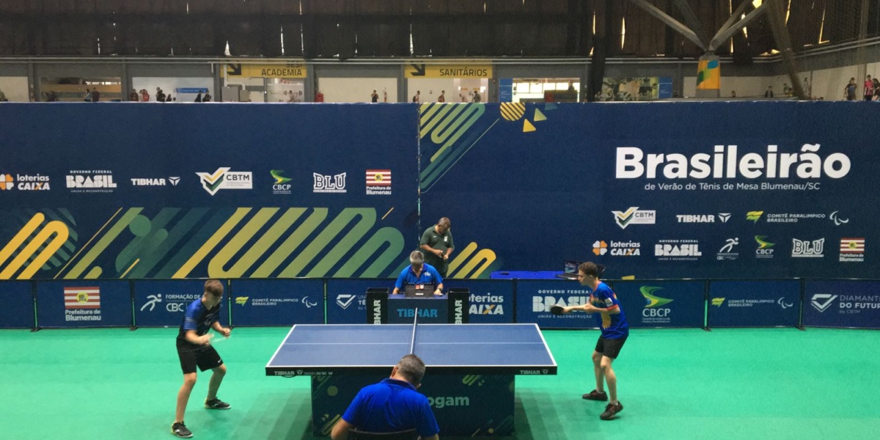 Time Almesc se destaca no maior evento de tênis de mesa do Brasil