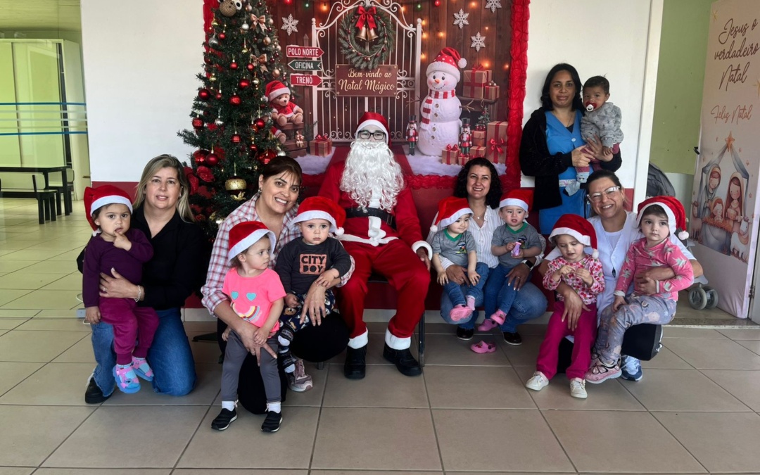 Papai Noel visita escolas de Bocaina do Sul e marca encerramento do ano letivo