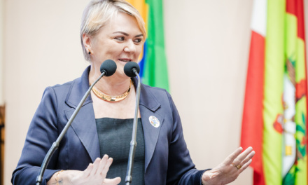 Deputada Luciane Carminatti cria emenda para proibir importação de derivados de leite em pó para socorrer produtores catarinenses