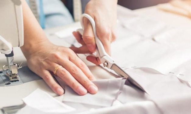 Curso de costura direcionado ao bem-estar e ao empreendedorismo