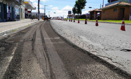 Prefeitura inicia recapeamento asfáltico da avenida Presidente Vargas