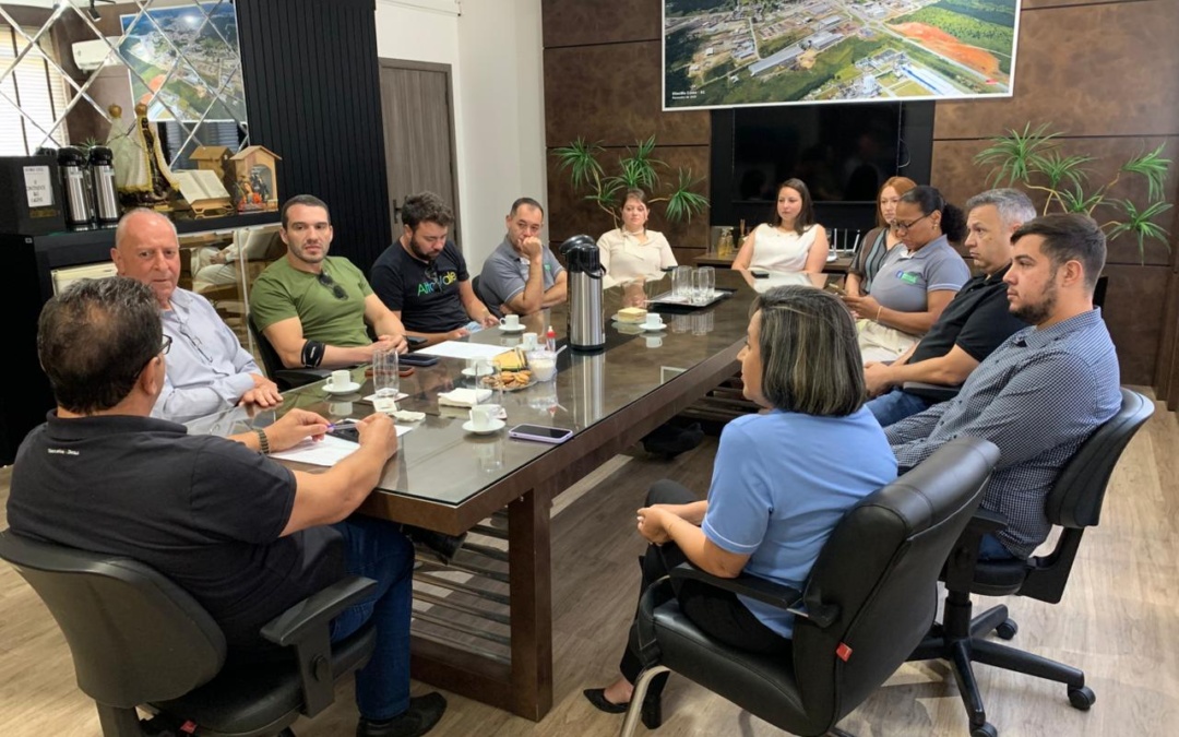 Deputado estadual Oscar Gutz oficializa destinação de R$ 350 mil em recursos para Otacílio Costa