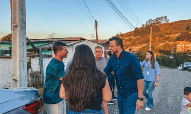 Lucas Neves garante recursos para asfaltar rua no bairro São Luiz, em Lages