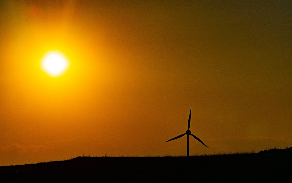 Calor acima dos 35°C e temporais marcam a semana em Santa Catarina