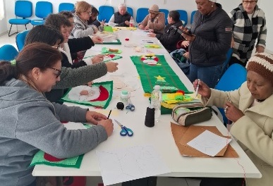 Cursos de Inclusão, Cidadania e Produção Artesanal, da Prefeitura de Lages, retornam em março e ampliam atendimento às mulheres nos bairros e no interior