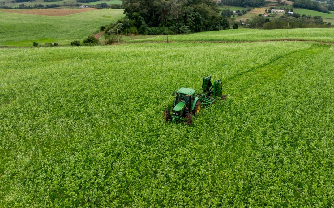 BRDE soma mais de R$800 milhões em contratações para o agronegócio de SC em 2025