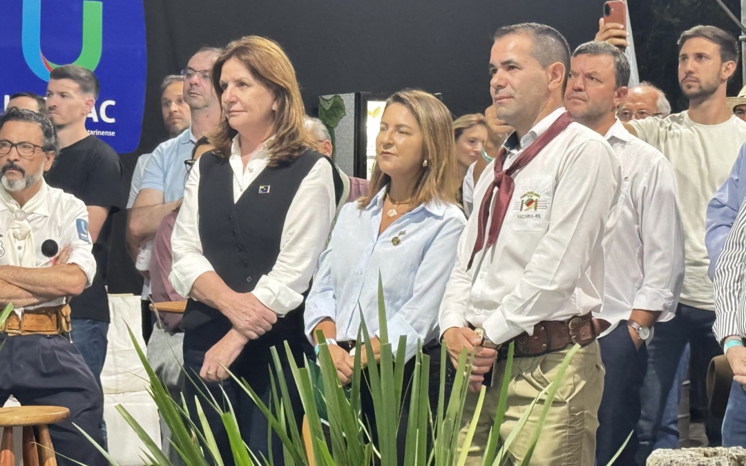 ACIL integra comitiva que apresenta nova rota aérea da GOL durante o Rodeio Crioulo Internacional de Vacaria