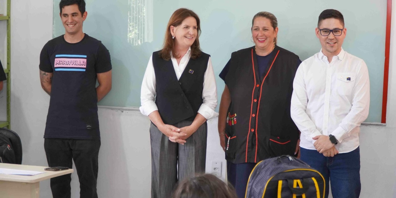 Mais de 15 mil crianças e estudantes do Sistema Municipal de Educação retornam às aulas nesta quarta-feira