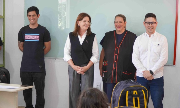 Mais de 15 mil crianças e estudantes do Sistema Municipal de Educação retornam às aulas nesta quarta-feira