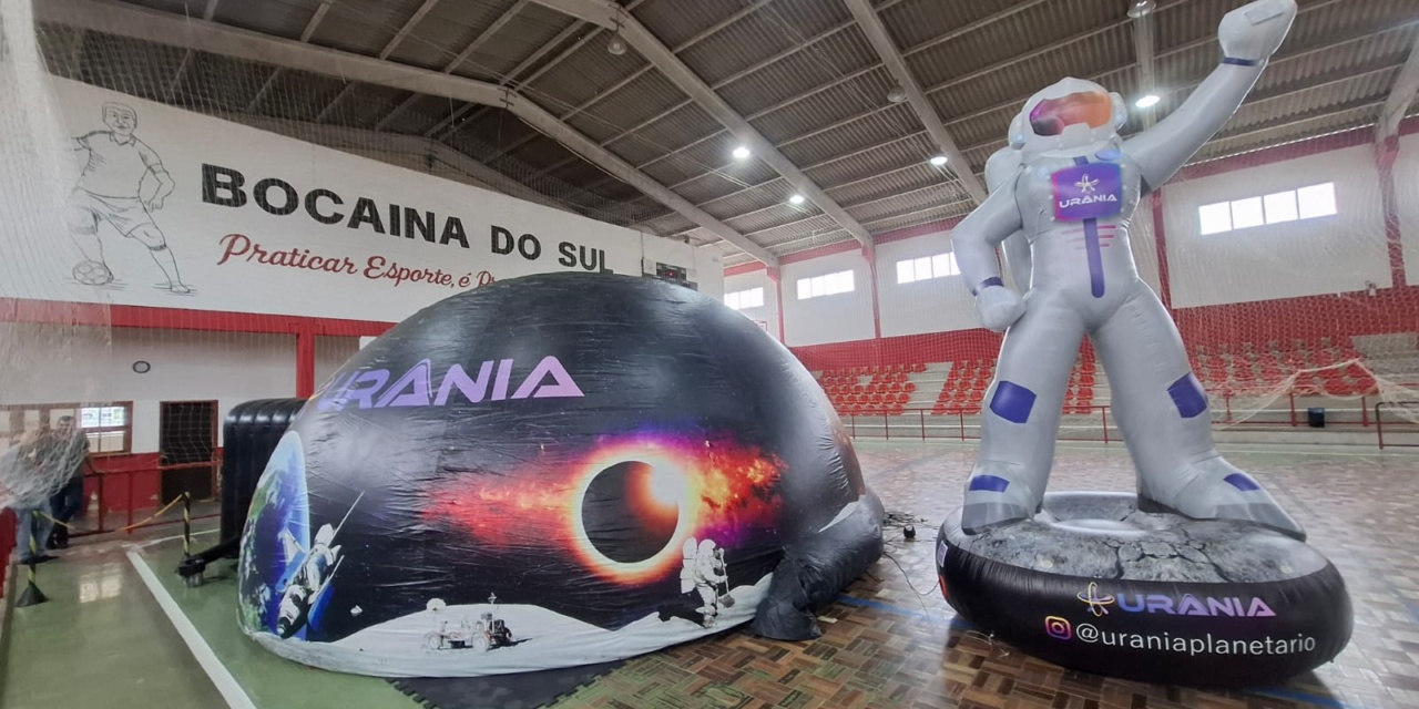 Planetário itinerante marca início do ano letivo em Bocaina do Sul