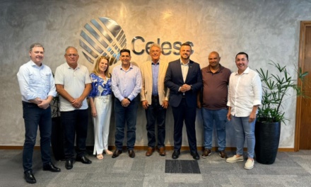 Lucas Neves participa de reunião na Celesc para modernizar rede elétrica da Região dos Lagos