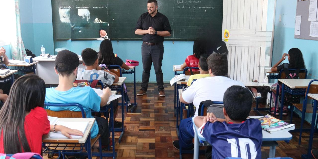 Lucas Neves garante consultas oftalmológicas, exames e óculos gratuitos para estudantes de Lages