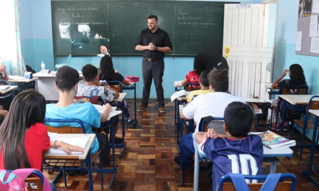 Lucas Neves garante consultas oftalmológicas, exames e óculos gratuitos para estudantes de Lages