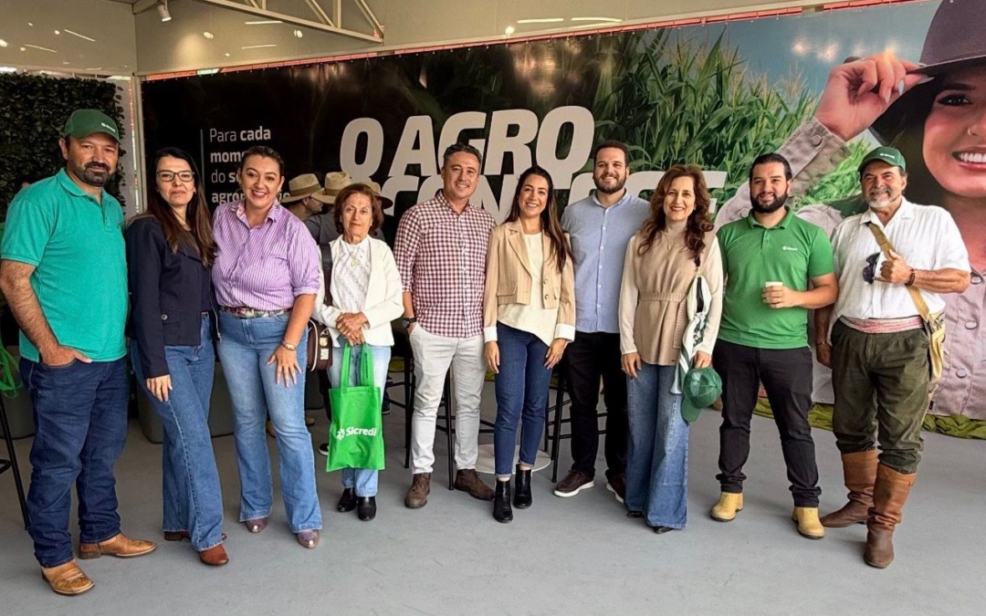 Núcleo de Agronegócios da ACIL realiza visita técnica no Show Tecnológico Copercampos