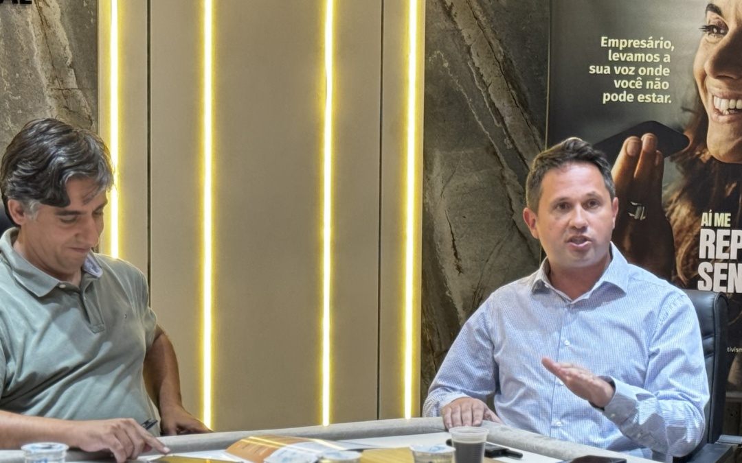 Secretário de Planejamento Urbano apresenta avanços e projetos da pasta a empresários da ACIL