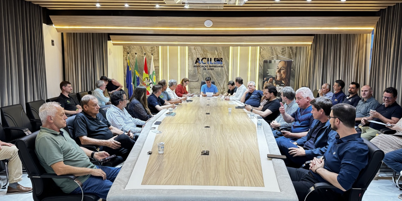 Novo modelo da Festa Nacional do Pinhão é apresentado a empresários da ACIL