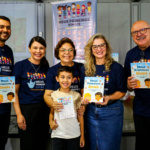 Livro de estímulo ao aprendizado dos números em Libras de maneira lúdica é lançado em Lages