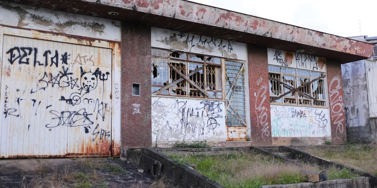 Prefeitura de Lages realiza vistoria em imóveis antigos e abandonados