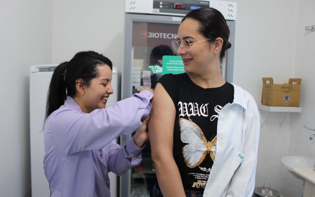 Profissionais das Unidades Básicas de Saúde de Lages já podem tomar a vacina contra dengue