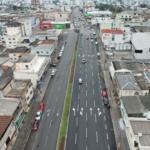 Quatro pistas, novo semáforo e sinalização reorganizam trânsito na avenida Presidente Vargas
