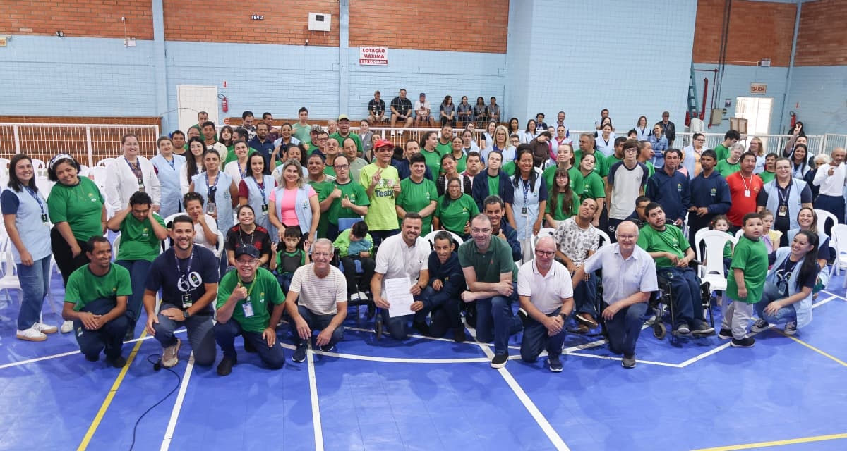 Lucas Neves entrega novos recursos à APAE de Lages e consolida maior investimento parlamentar na instituição