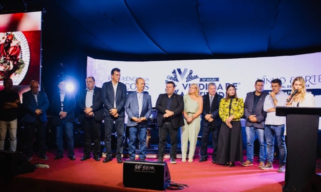 Deputado Mário Motta participa da abertura oficial da 12ª Vindima de Altitude em São Joaquim e homenageia produtores da Serra Catarinense