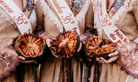 Sapecada do pinhão: O ritual que atravessa gerações