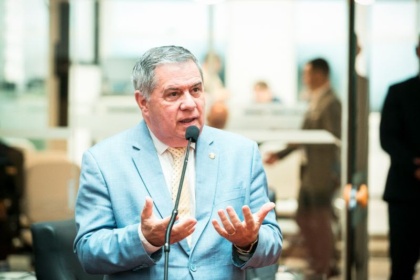 Política