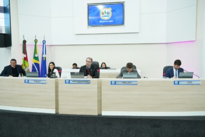 Política